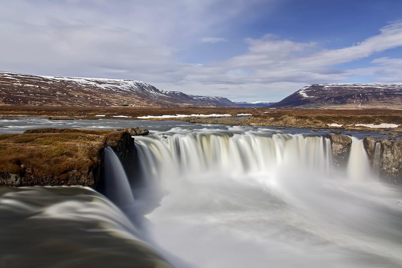 Fairytale Waterfall Oasis